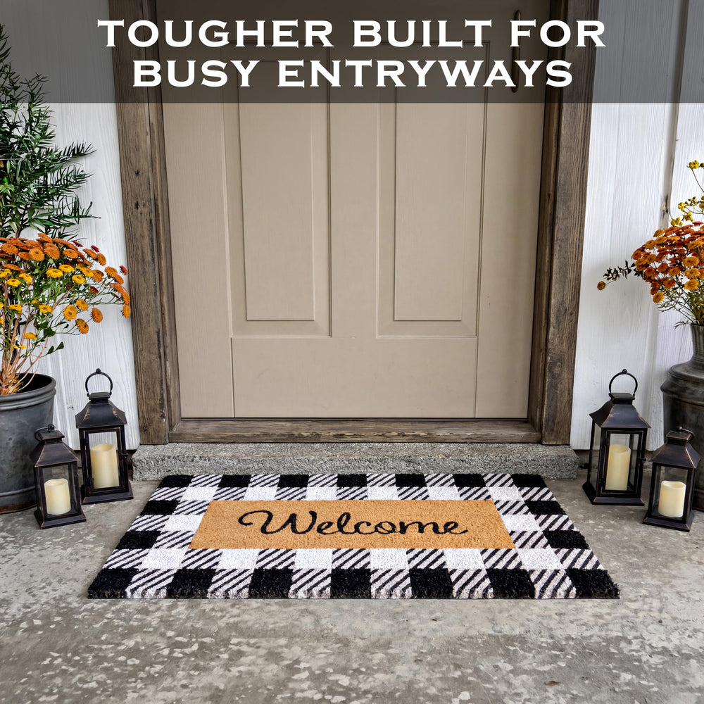 MAINEVENT mat in use at doorway protecting floors from debris