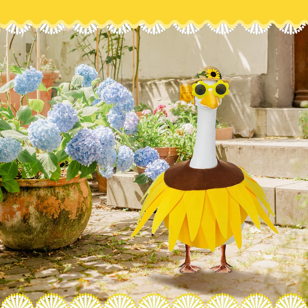 MASU&FHWE dressed goose on porch enhancing curb appeal