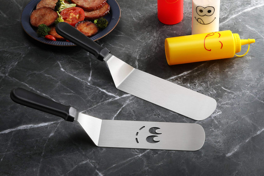 New Star Foodservice set beside ruler showing blade dimensions, clear size reference