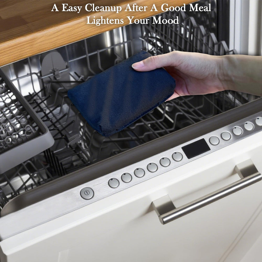 OATISLIFE cleaning a flat-top griddle demonstrating even contact
