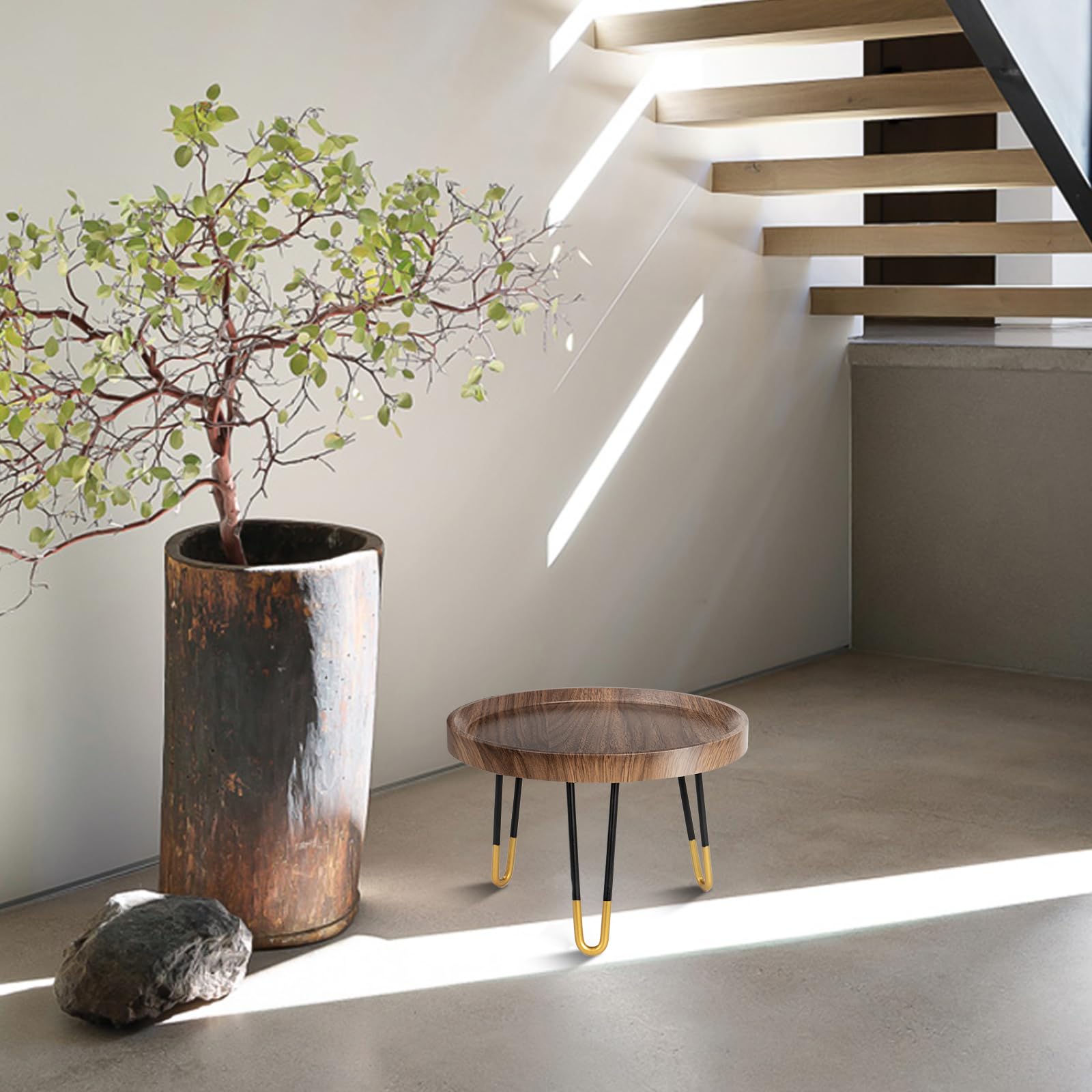 OBTAIN waterproof well detail containing excess water to protect floors and surfaces