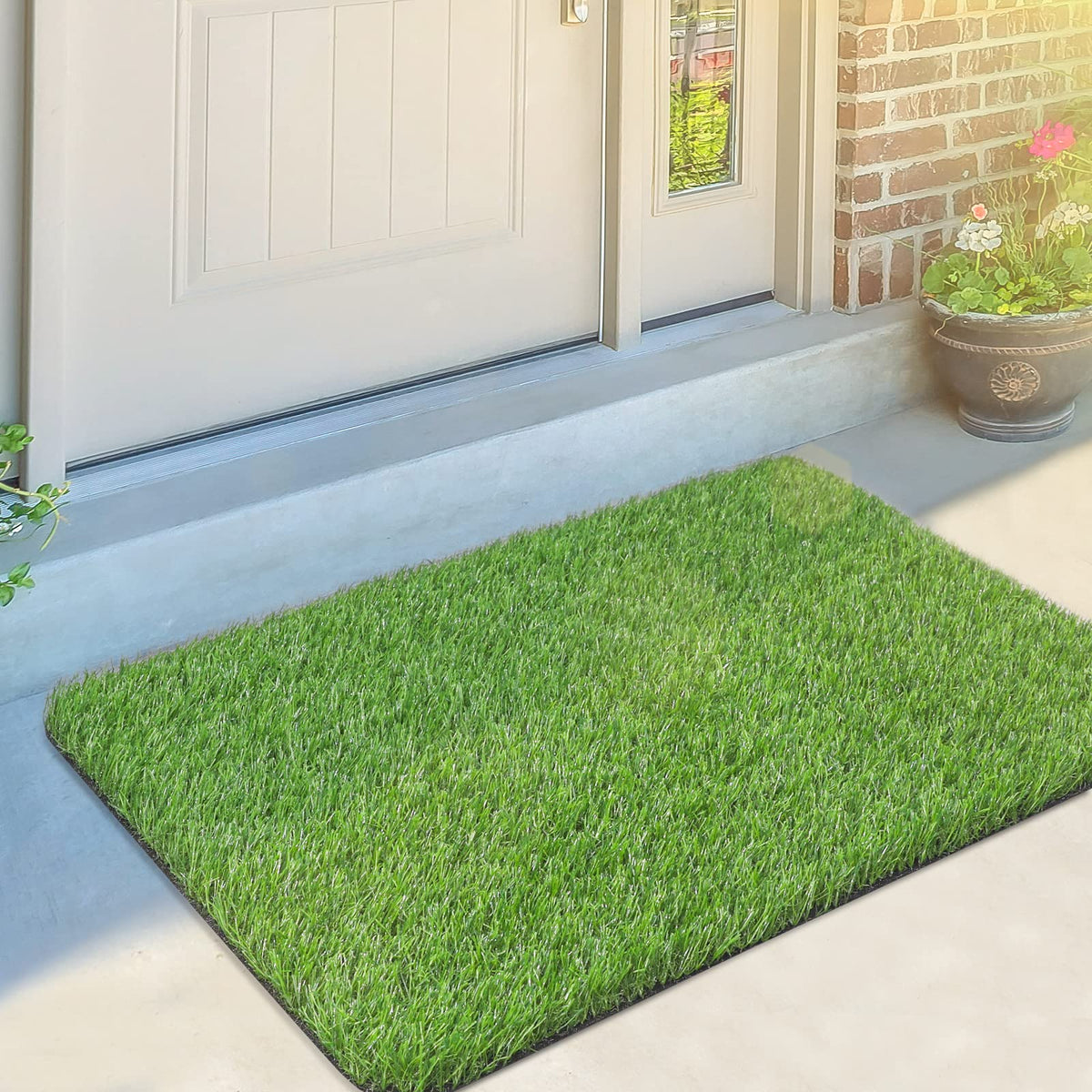 OLanto front view at doorway showing welcoming green mat benefit: decorative entrance
