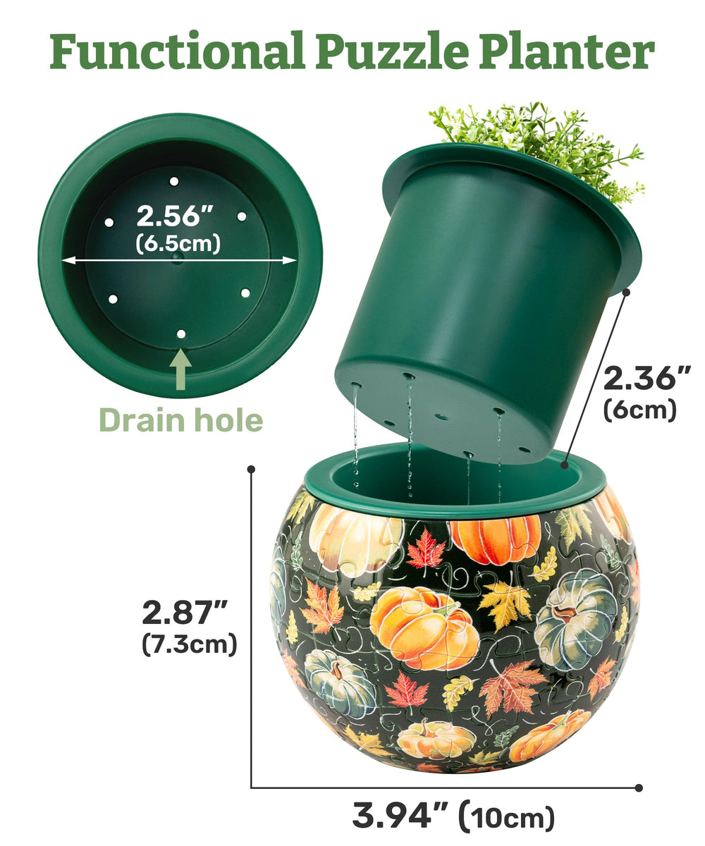 PieceRelax planter held in hand showing scale and compact benefit
