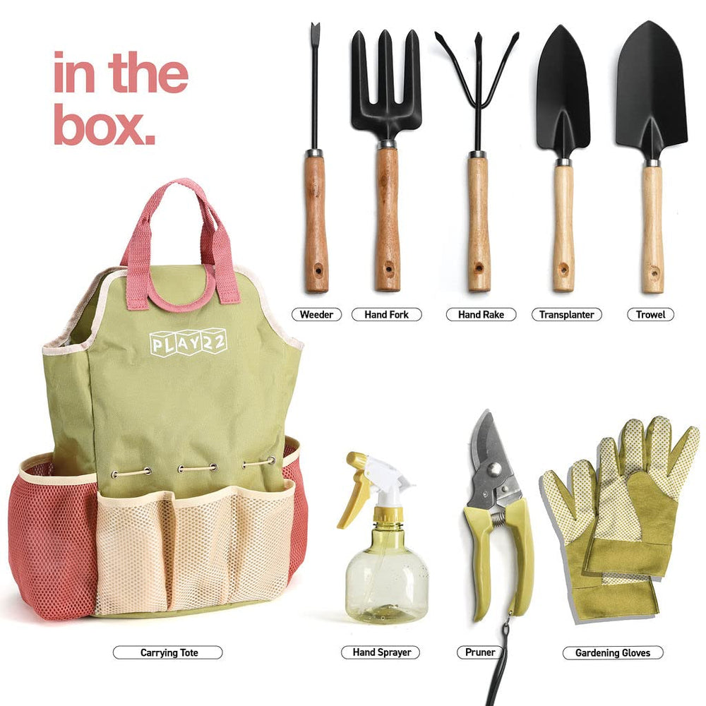 Play22 handbag interior with elastic straps holding tools secure for tidy storage
