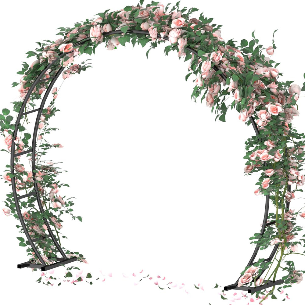 Queension front view arch showing full black circle backdrop and ceremony impact