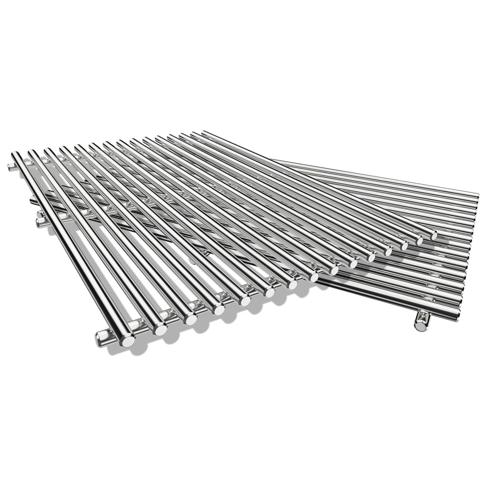 QuliMetal lifestyle shot of grill outdoors highlighting durable performance