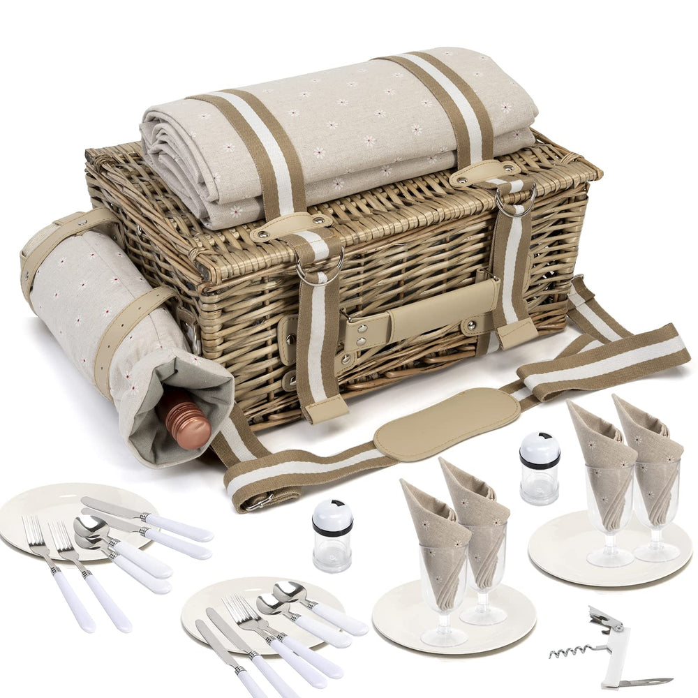 SatisInside waterproof blanket spread out on grass protecting from damp ground during outdoor meals