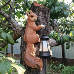 SHAODIE mounted on tree trunk demonstrating easy installation and visibility
