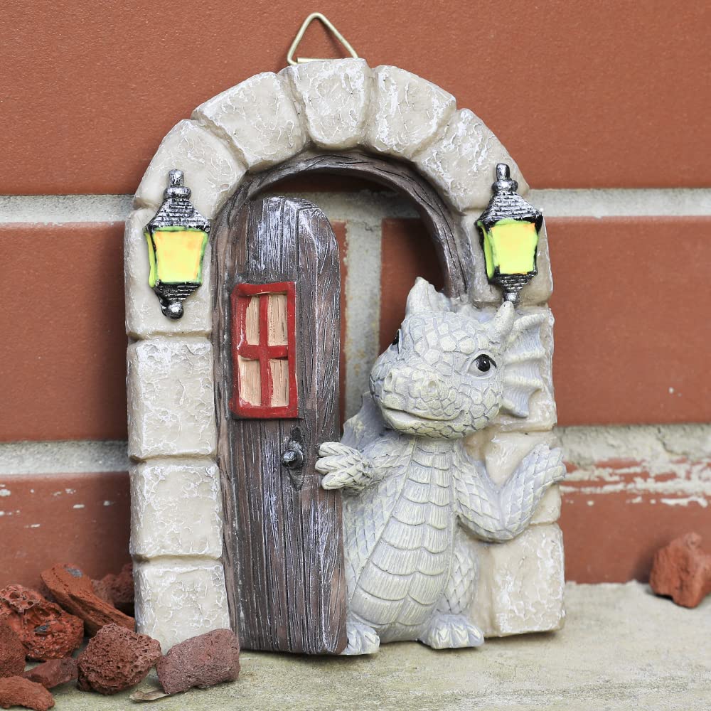 SHOWFEICAT dragon scale with hand showing compact size and easy repositioning