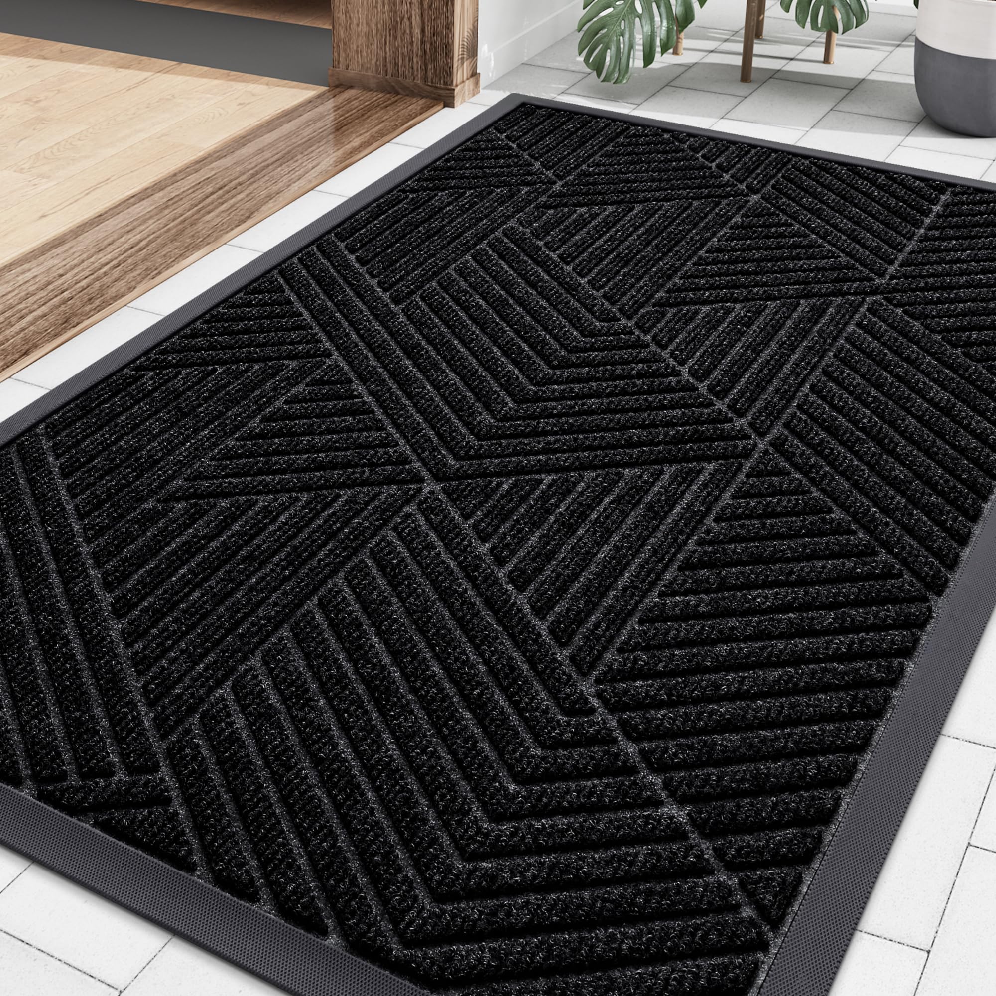 Smiry front doormat packaging showing dimensions and quick benefit