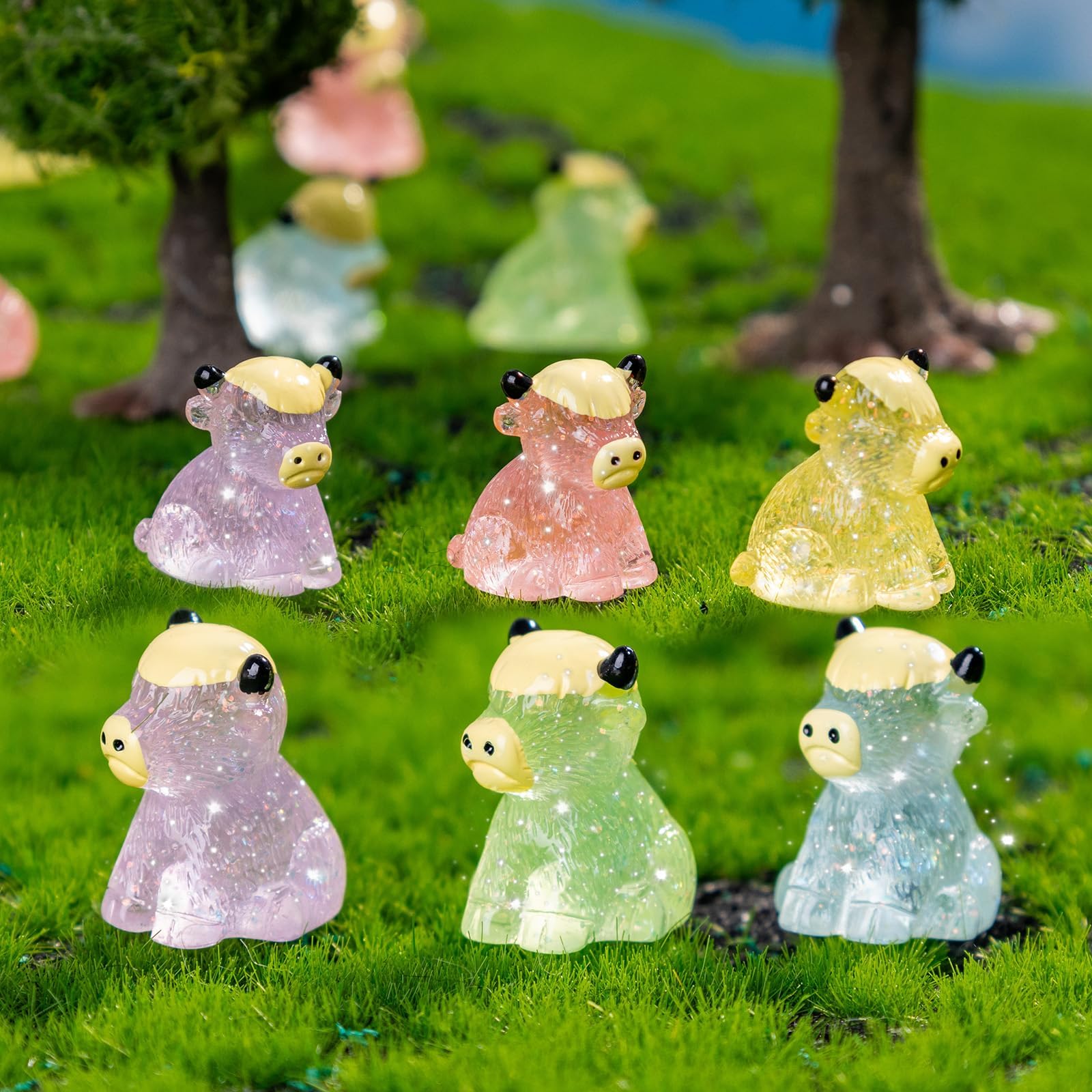 Teenzee arranged mini yaks as a party table centerpiece for cohesive decor