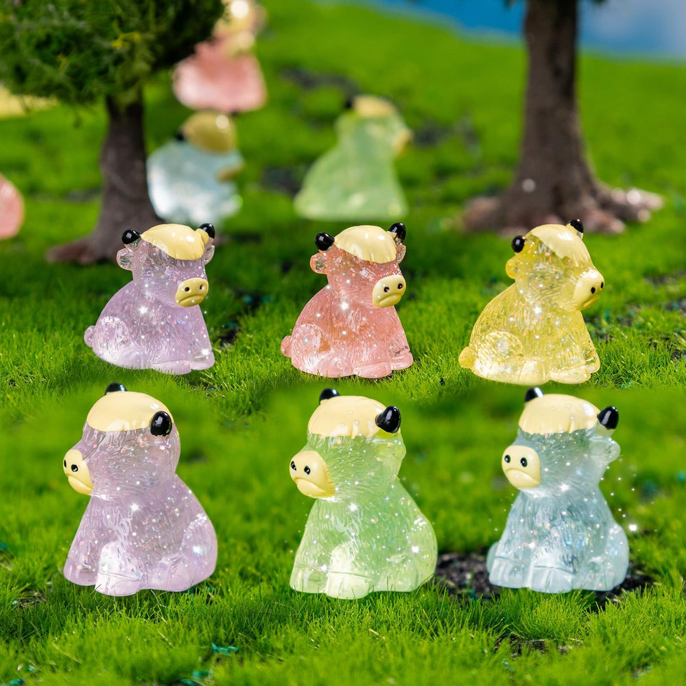 Teenzee arranged mini yaks as a party table centerpiece for cohesive decor