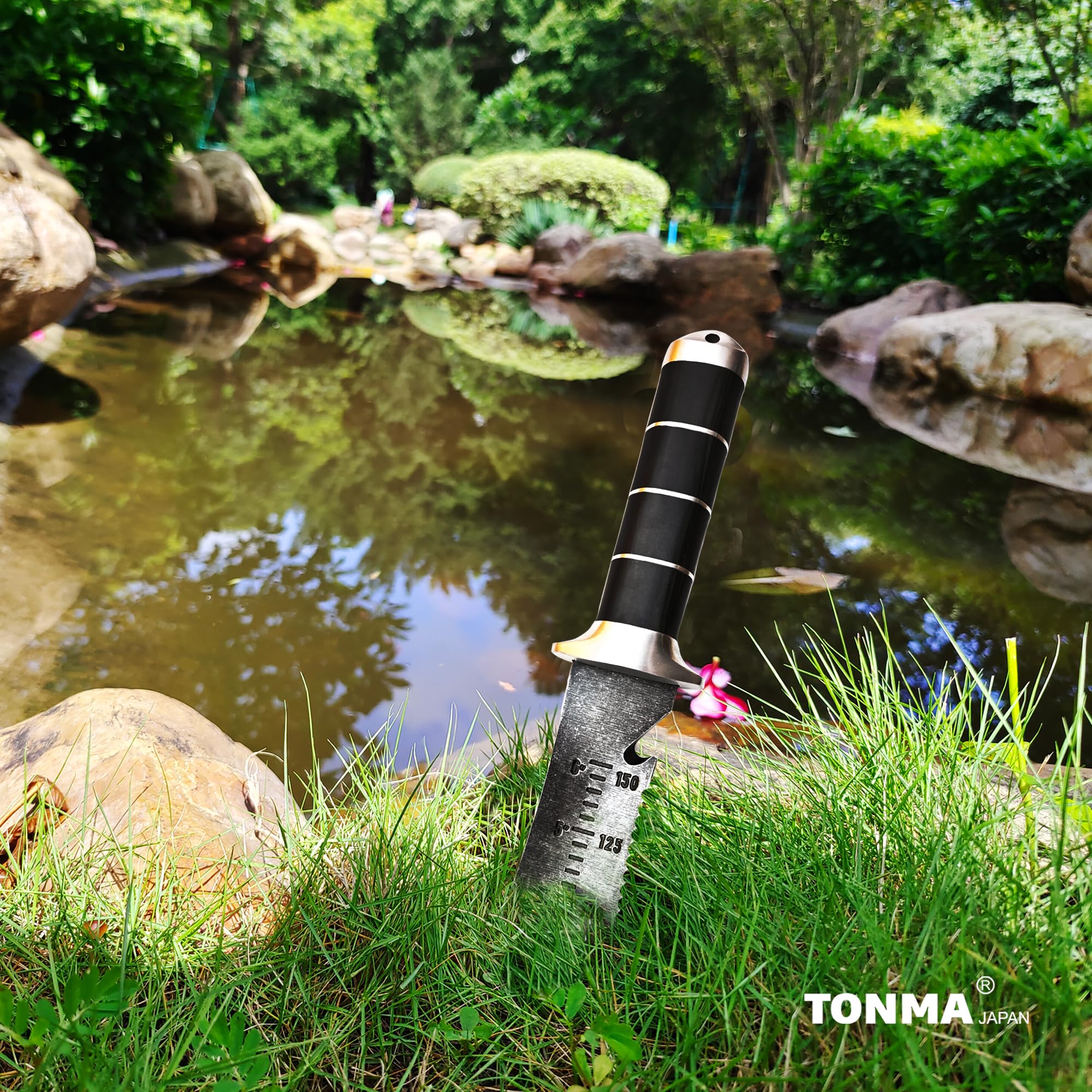 TONMA in-use digging photo showing efficient transplanting and scooping