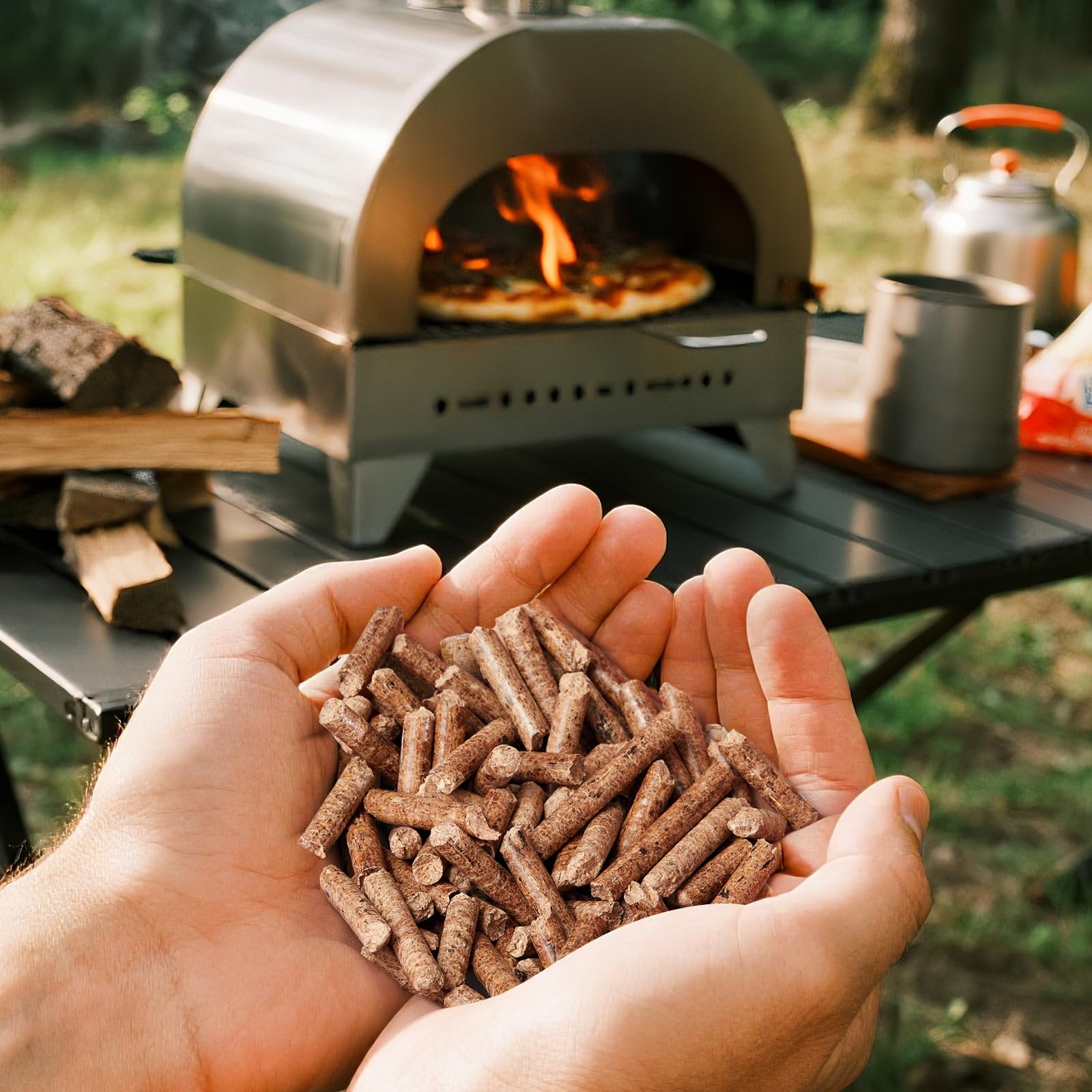 VERSAWOOD pellets on spoon showing pellet size for reliable feed