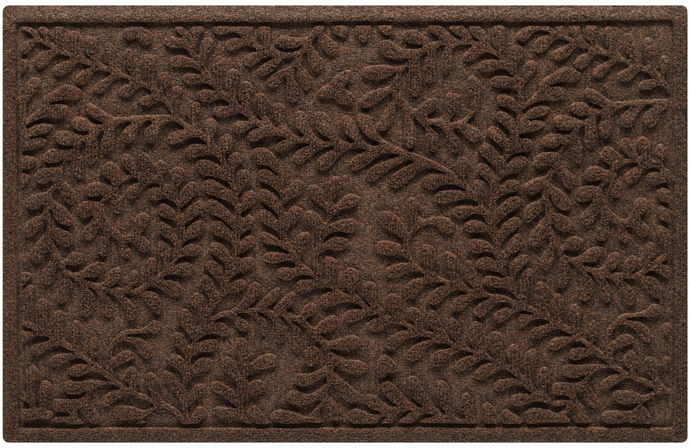 WaterHog Boxwood front view showing floral ridged surface and border benefit