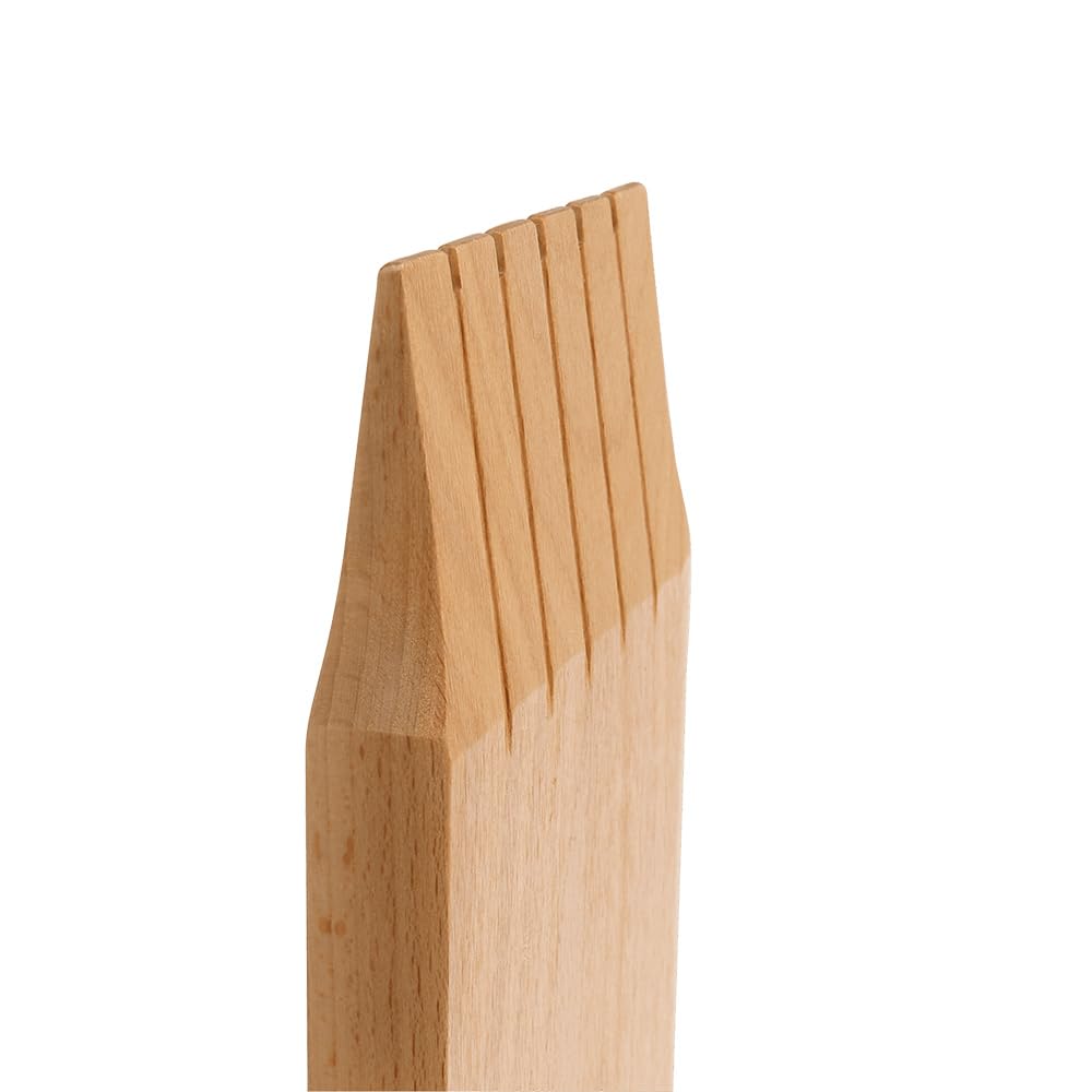 Weber wood scraper notches close-up showing grate-conforming contact points