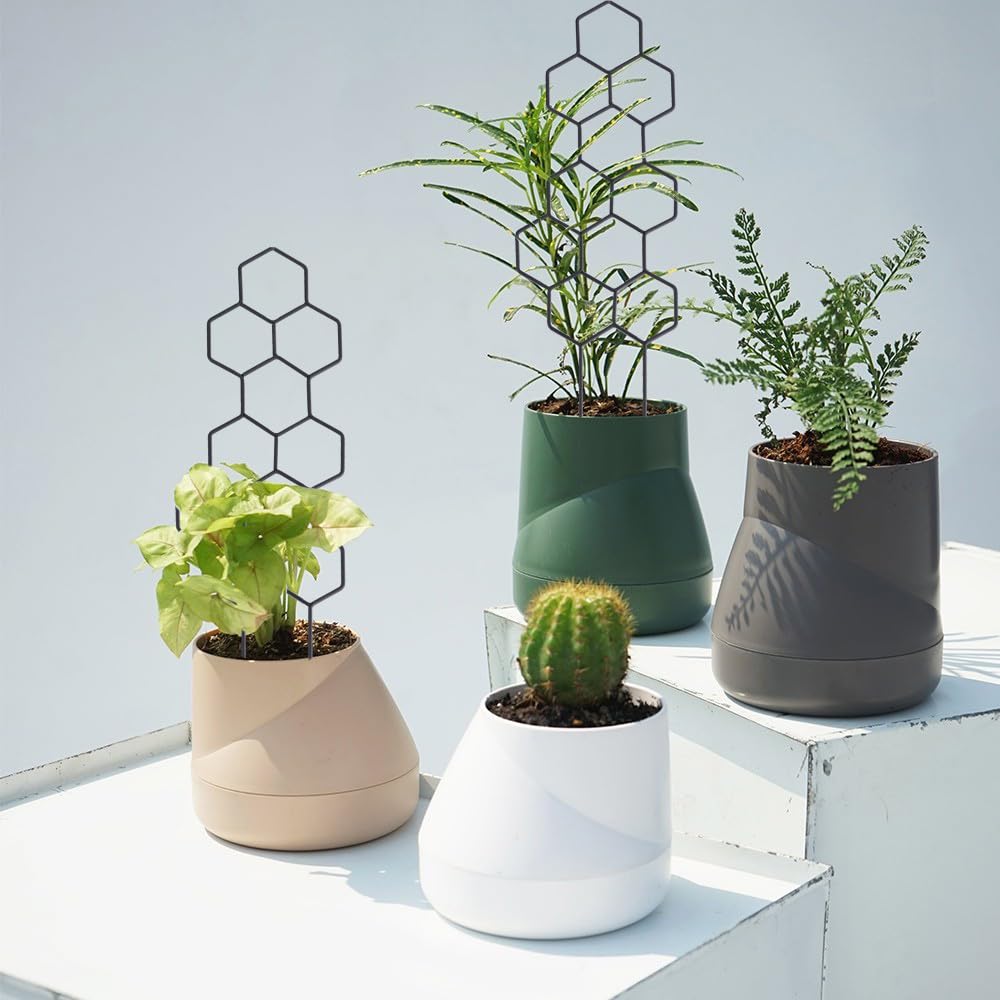 WellSign trellis on balcony illustrating compact, stylish container use