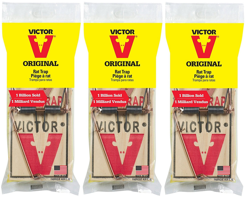Woodstream Victor M201 pedal close-up highlighting sensitive trigger and bait area