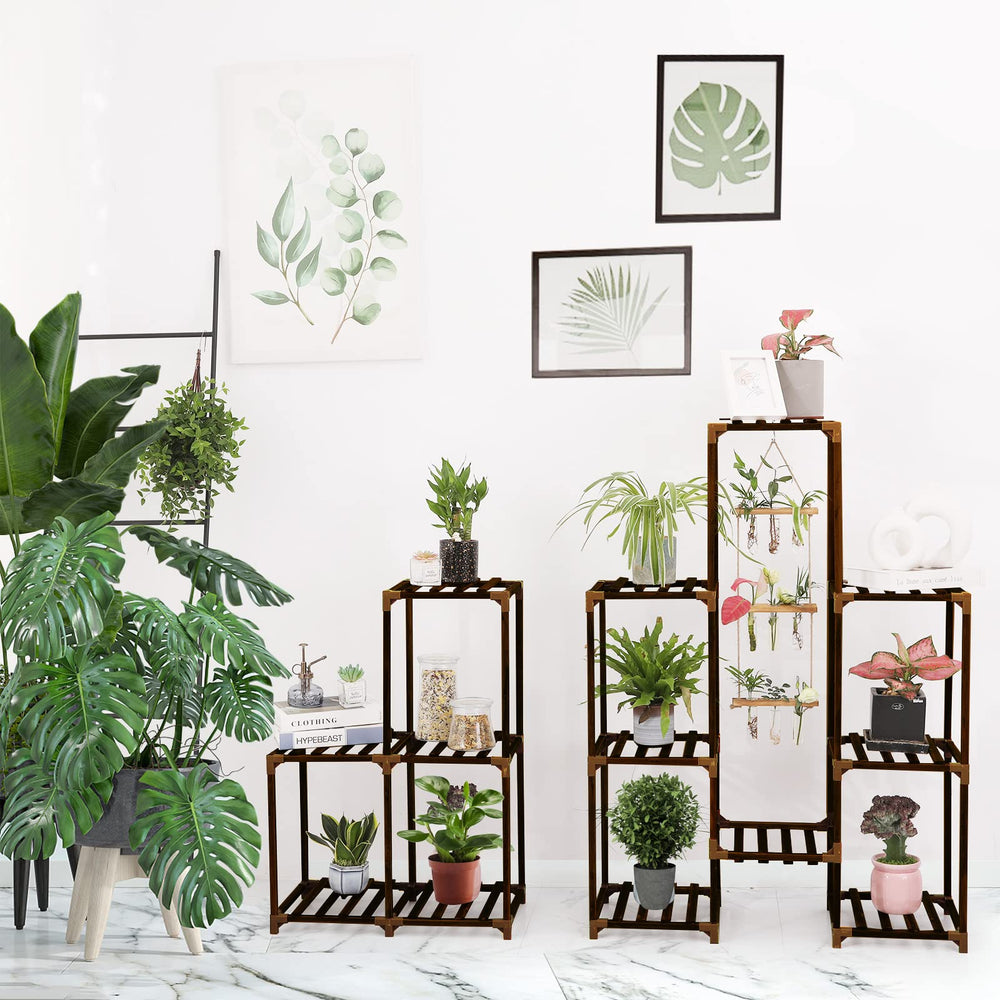 XXXFLOWER next to a standard pot illustrating scale and capacity per shelf
