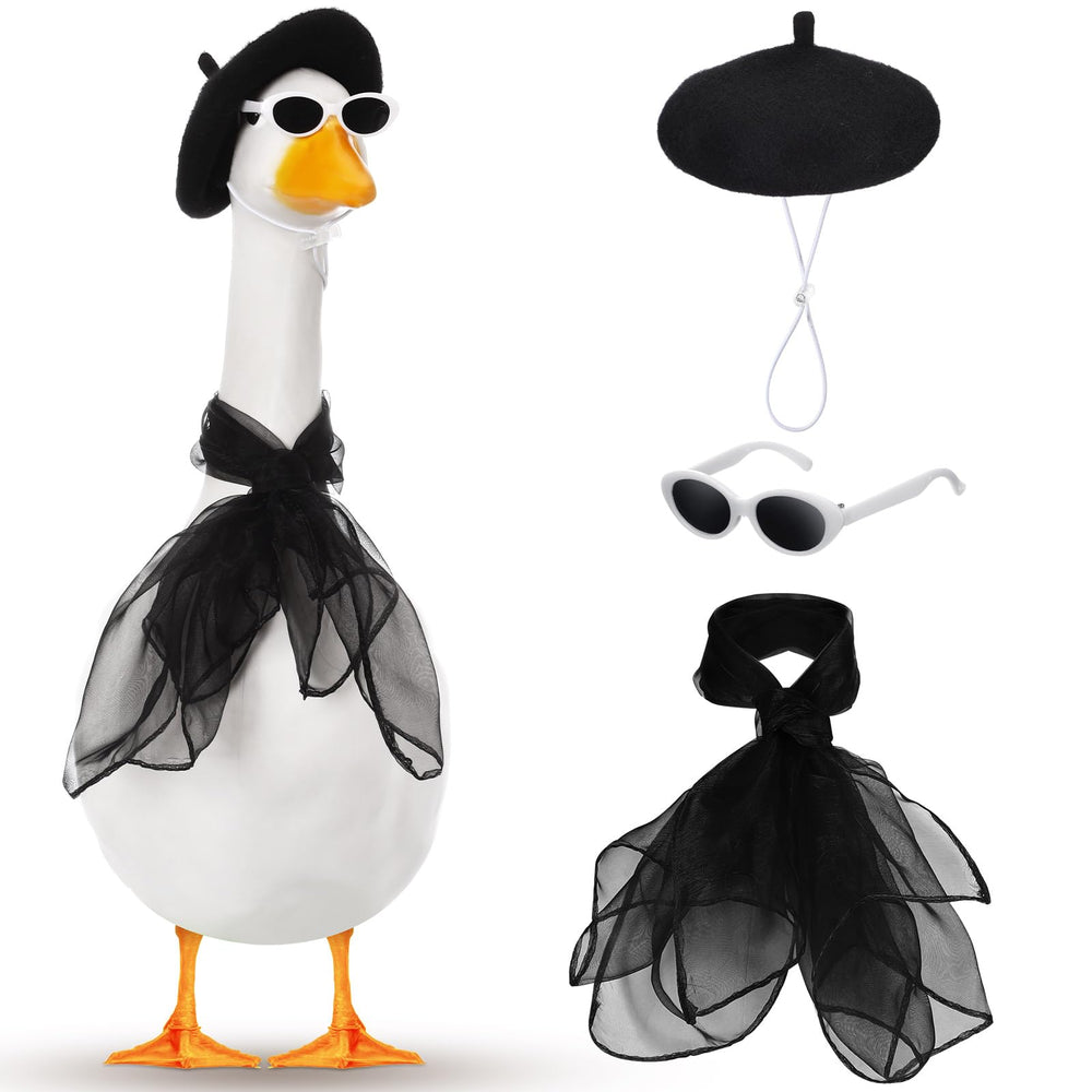Yaomiao front view on lawn goose showing complete outfit and curb appeal