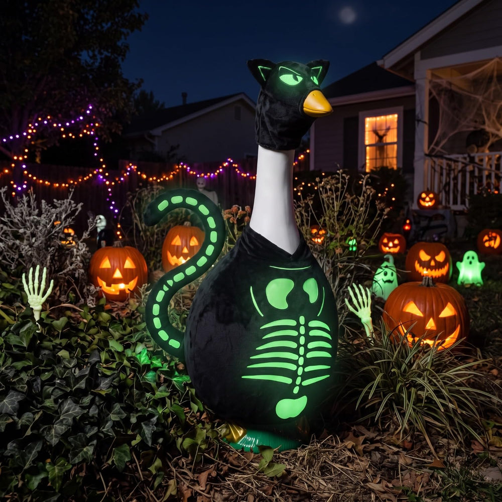 Yeyeplum outfit beside ruler showing fit for a 23-inch decorative goose